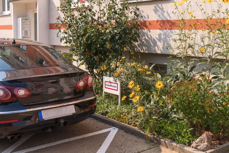 ¿Cómo puedo cambiar mi dirección en el DMV?