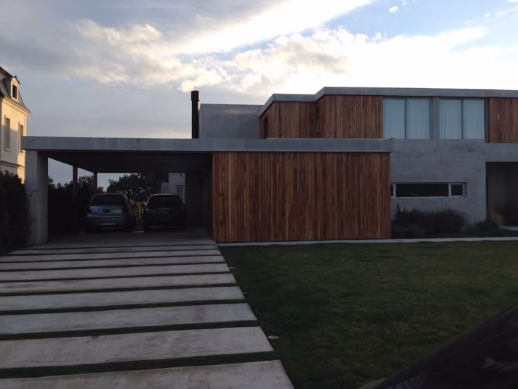 ¿Las casas tenían garaje antes que los coches?