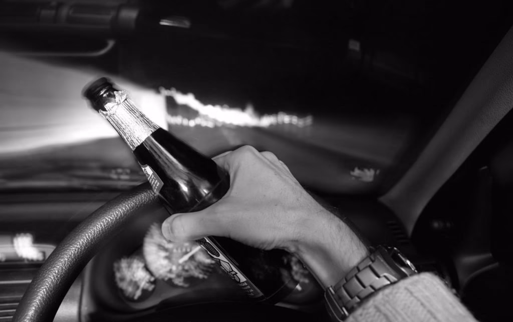 ¿Cuáles son las consecuencias de conducir alcoholizado?