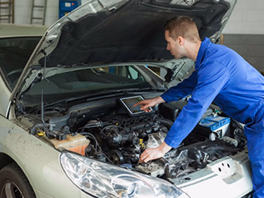 ¿Qué es la afinación completa de un automóvil?