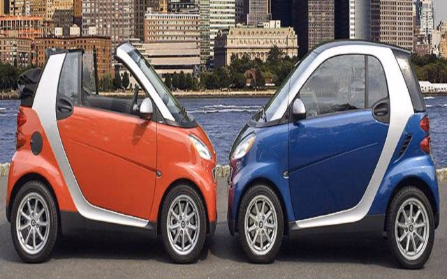 How many people can you fit in a smart car?