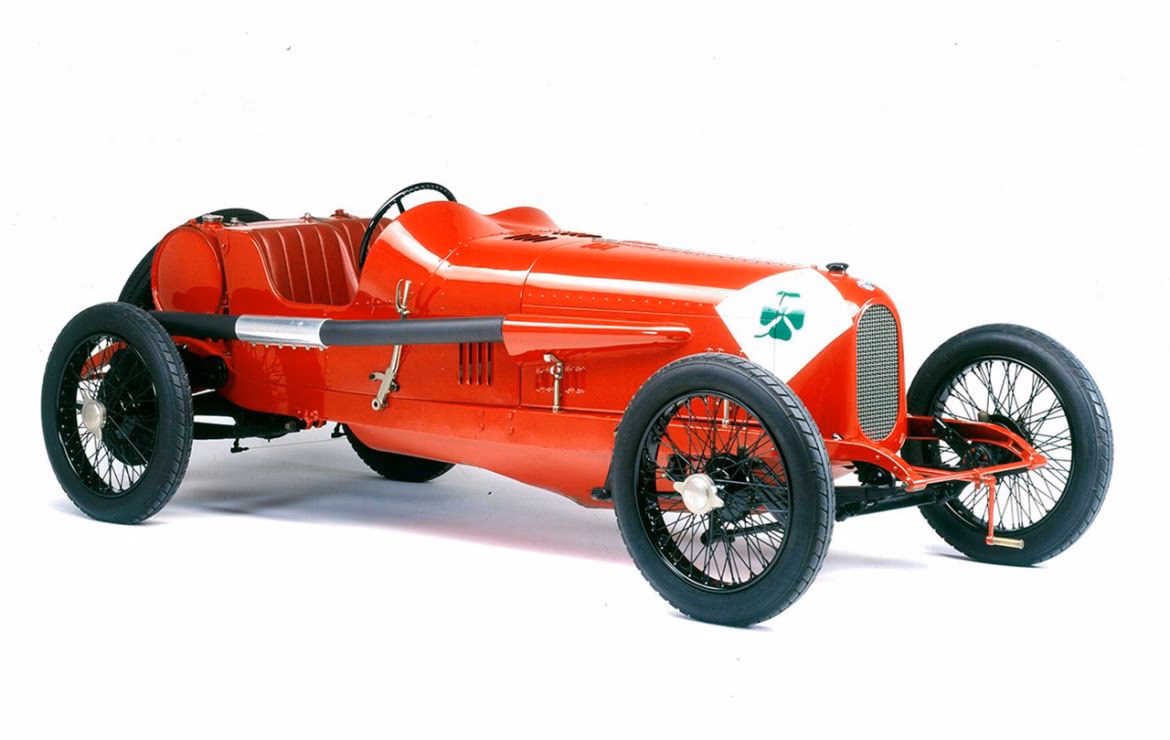 ¿Cuánto cuesta el deportivo Alfa Romeo Giulia?