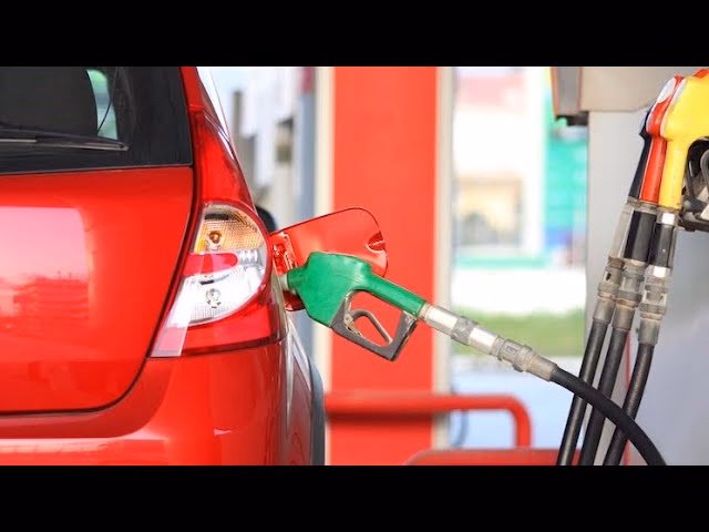 ¿Por qué el tanque de gasolina hace ruido?