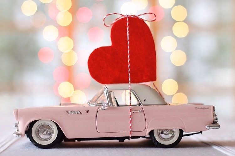 ¿Cómo se llama cuando alguien está enamorado de su coche?