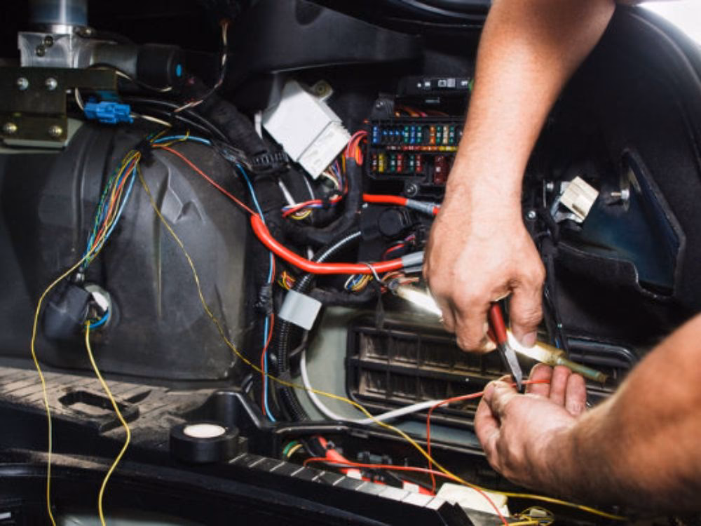 ¿Por qué los coches no utilizan diésel ni electricidad?