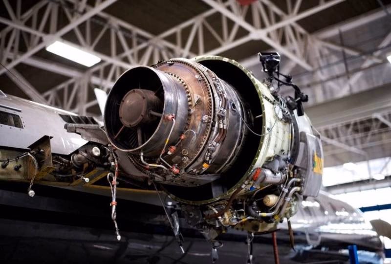 ¿Cuál es el uso del aluminio en los aviones?