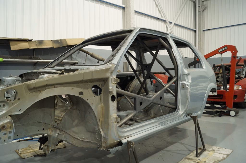 ¿Qué son los arcos de seguridad en las carreteras?