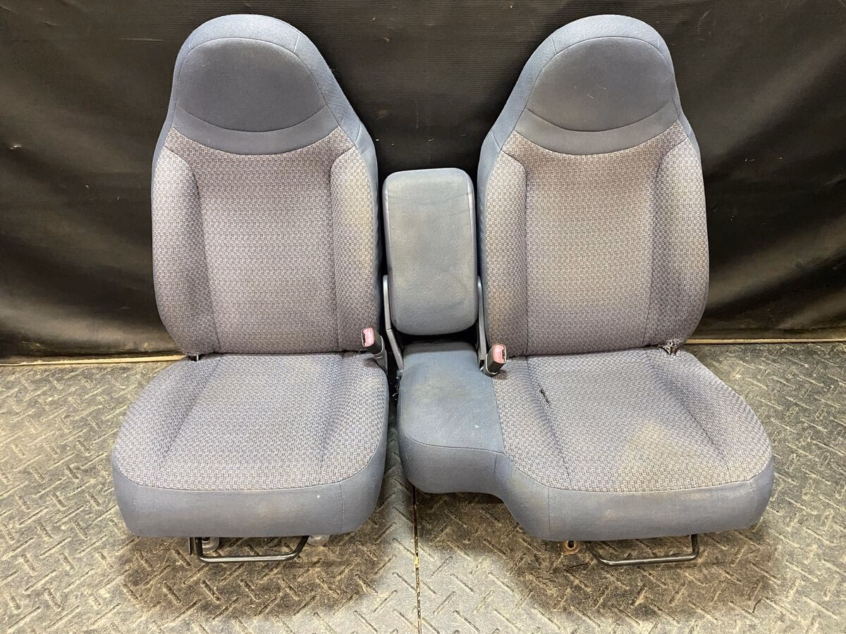 ¿Cuáles son las opciones de asientos para la Ford Ranger?