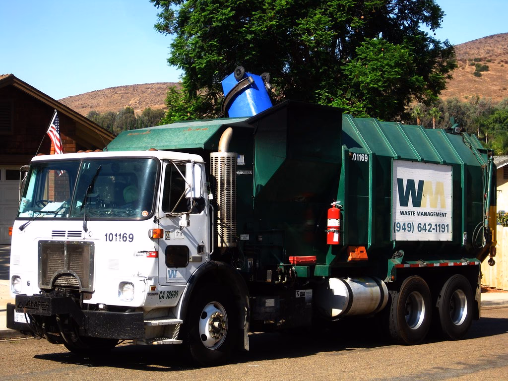 Which car rating website is best?