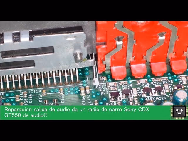 ¿Qué hacer si mi autoestereo no enciende?