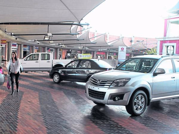 ¿Cómo puedo contactar con Bima tap?