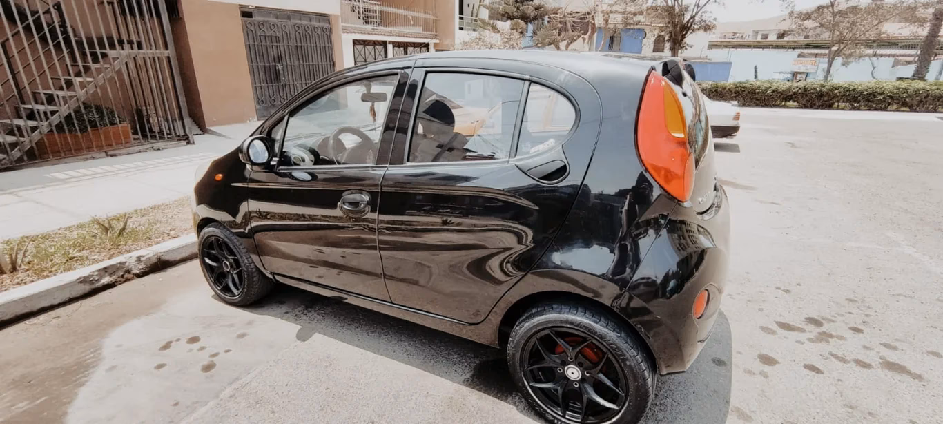 ¿Qué país fabricó los coches Cherry QQ?