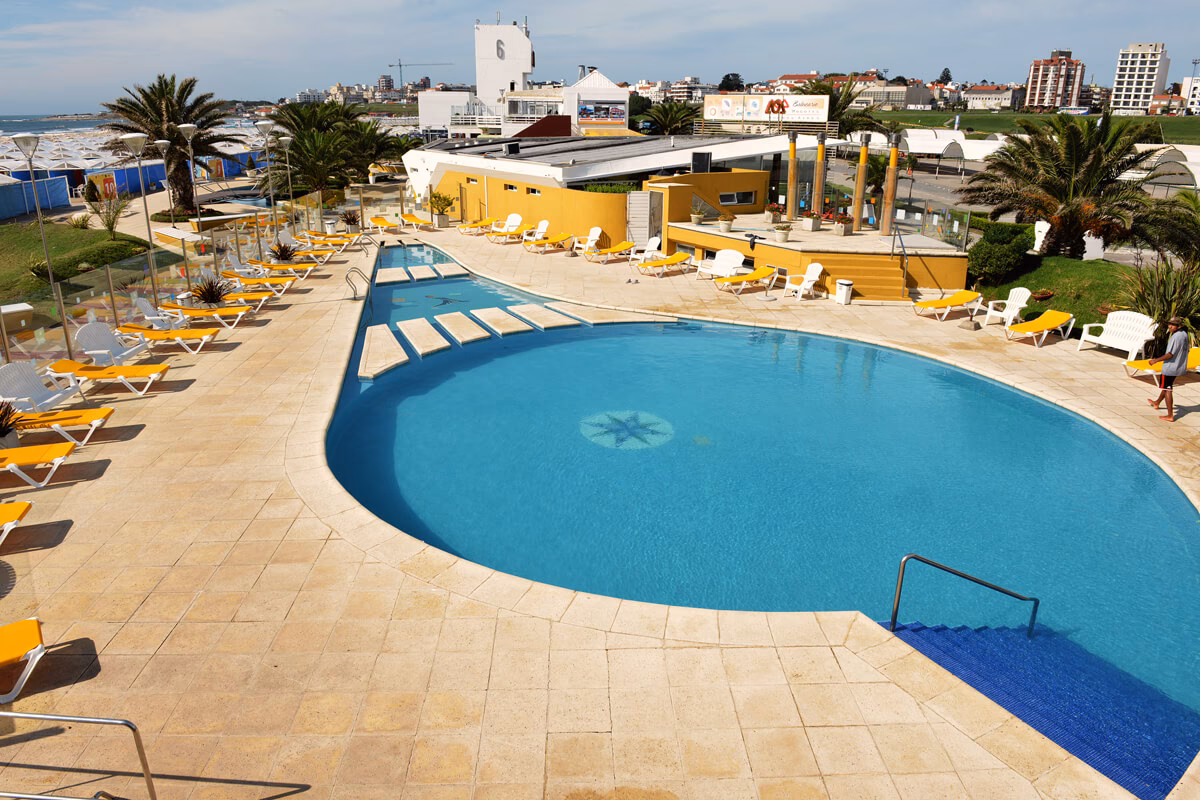 ¿Cuánto cuesta alquilar una carpa en Punta Mogotes?