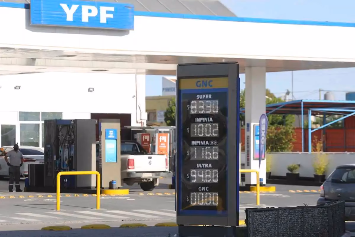¿Cuánto cuesta el litro de nafta súper en Paraná?