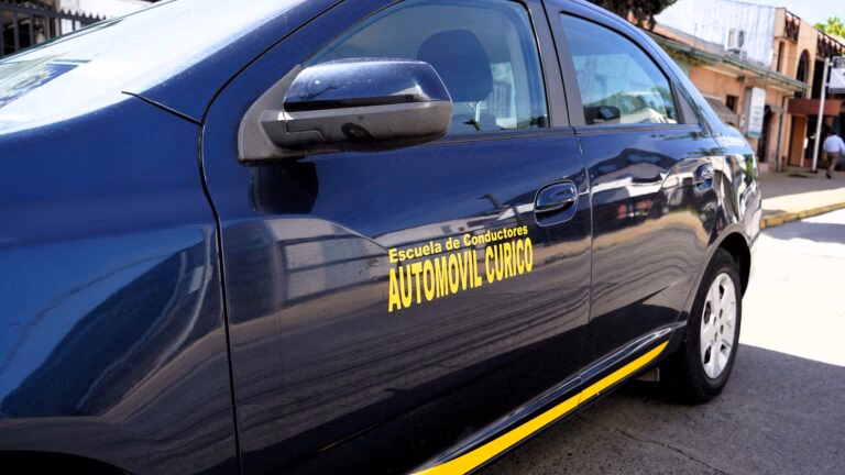¿Cuánto cuesta el curso de manejo en Curicó?