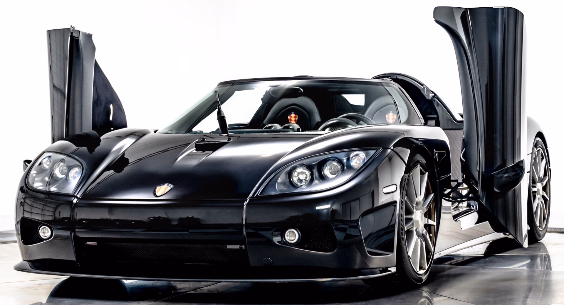 What does CCX mean in Koenigsegg?