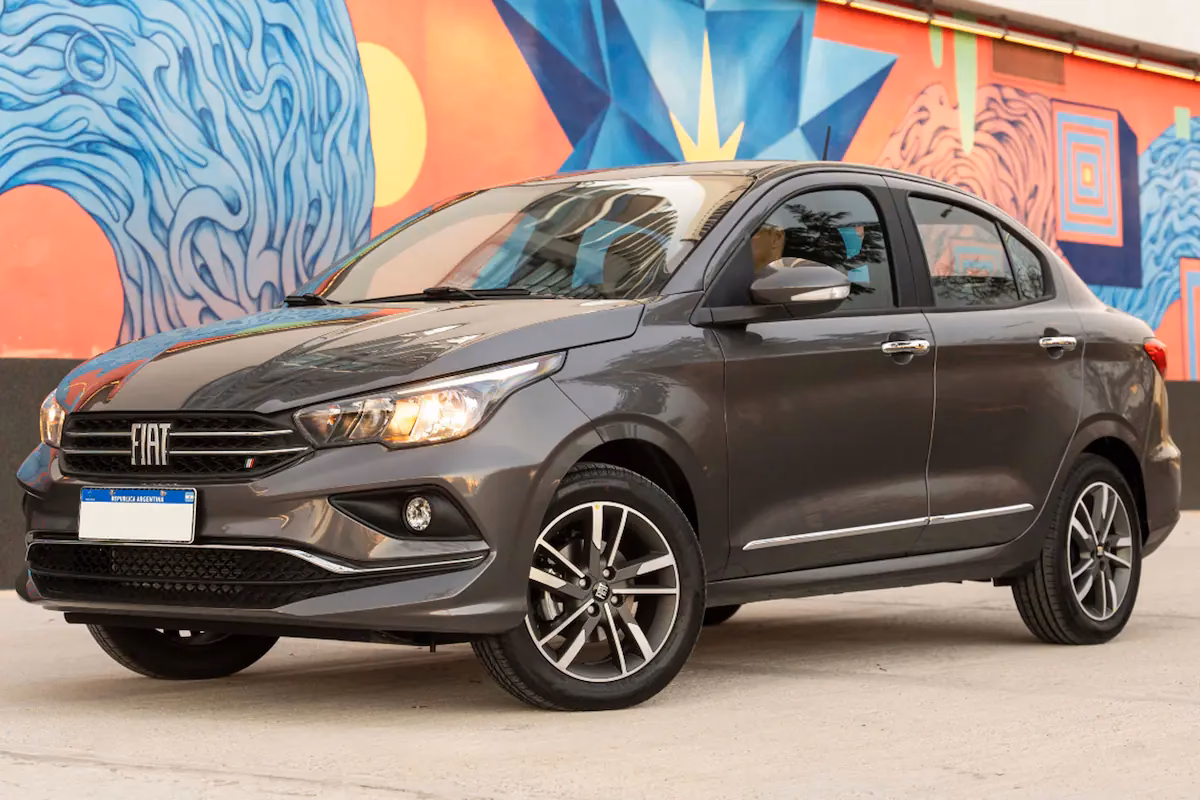 ¿Qué marca es el auto Cronos?