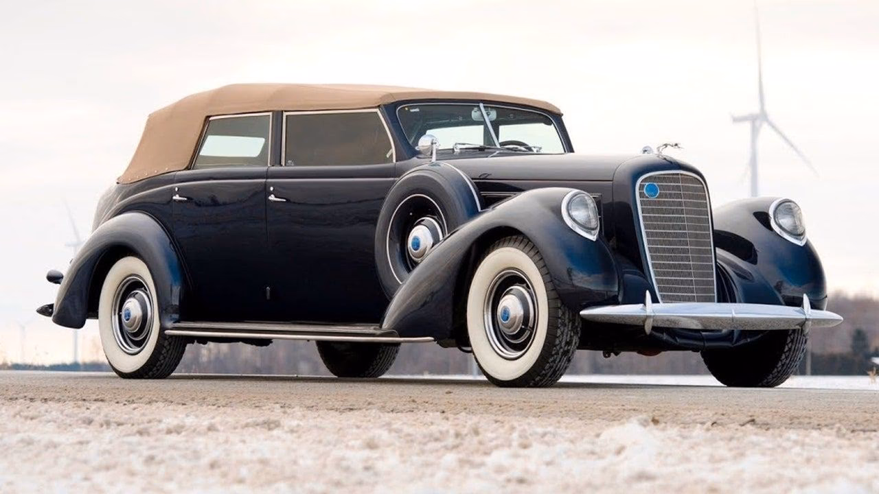 ¿Cuál es el vehículo favorito de Clint Eastwood?