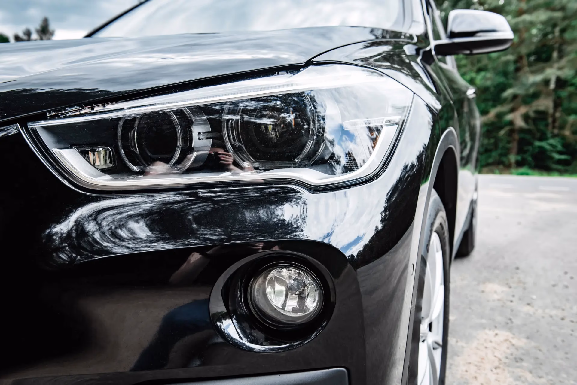 ¿Cuáles son las desventajas del policarbonato?