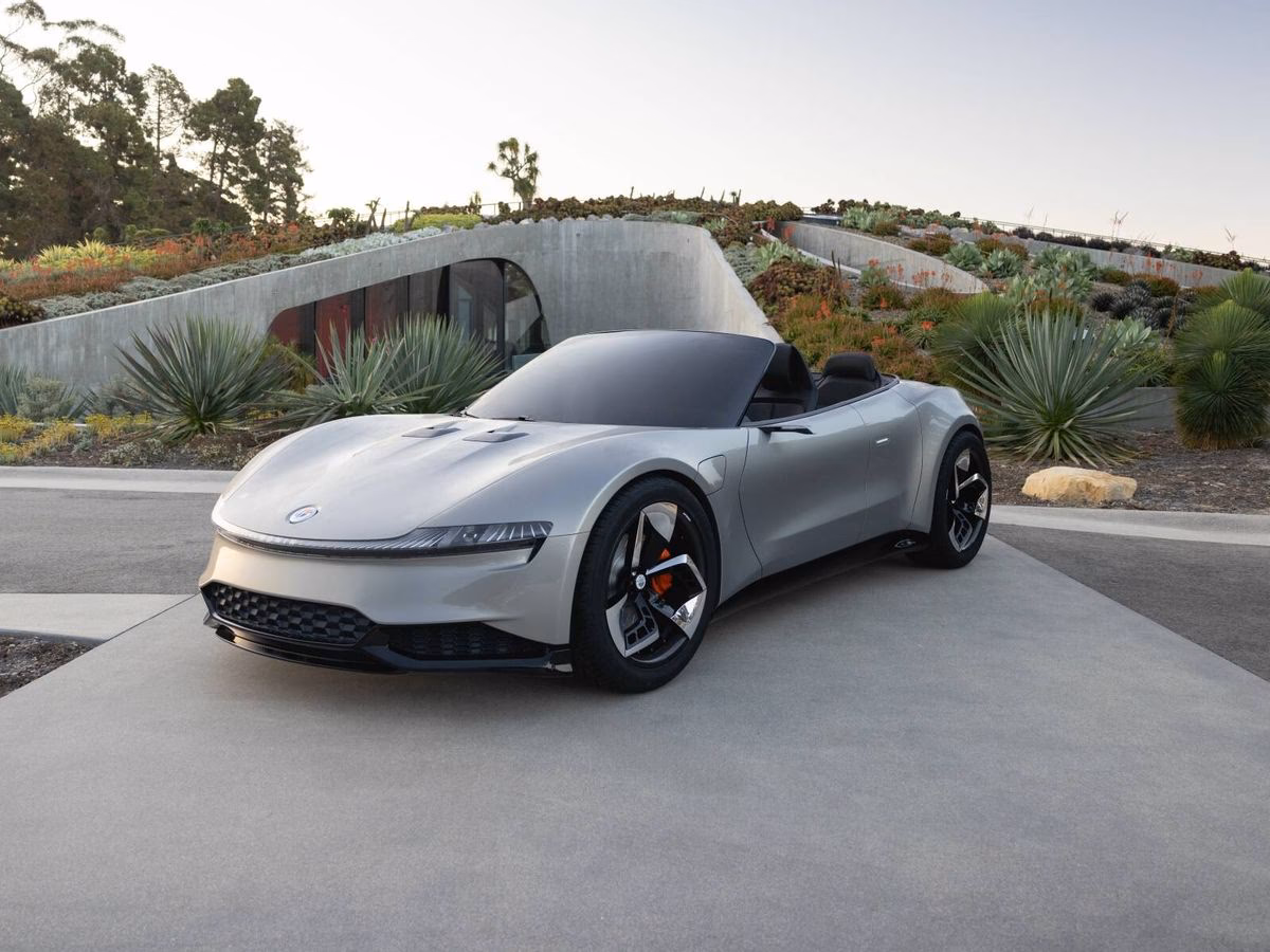 ¿Cuál es el precio del MG Cyberster descapotable?