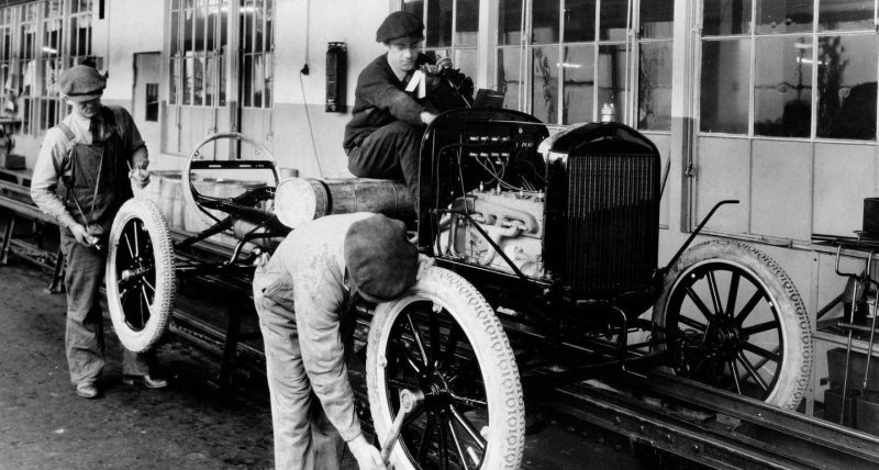 ¿Cómo fue la electricidad en la segunda revolución industrial?