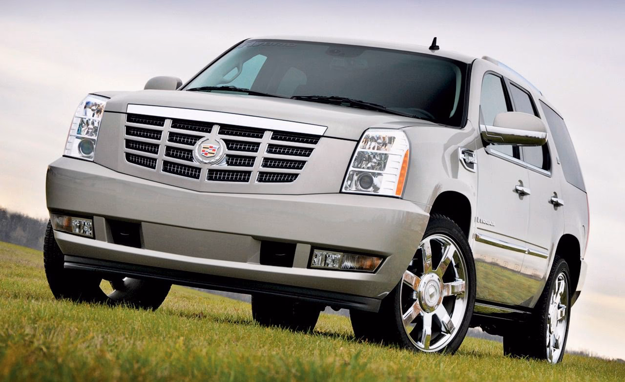 ¿Cuánto cuesta una escalade nueva?