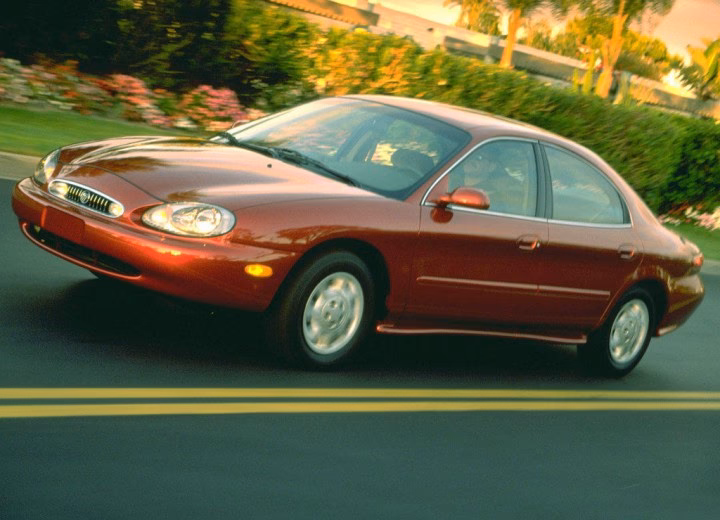 ¿Cuánto cuesta un carro Mercury Sable?