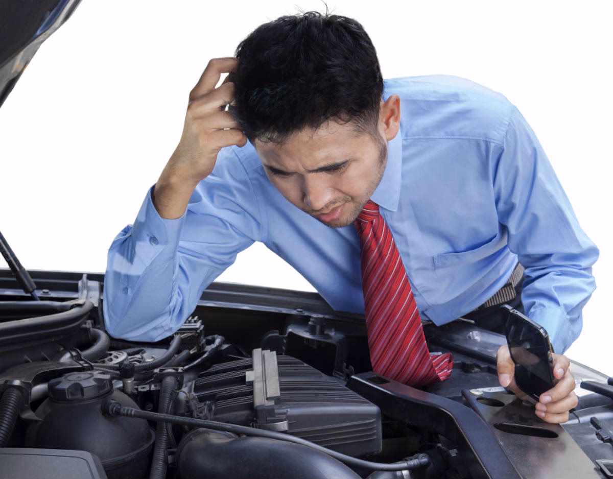 ¿Qué ruido hace una transmisión cuando está dañada?