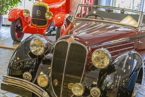 ¿Cómo se llama el museo más famoso de Rusia?