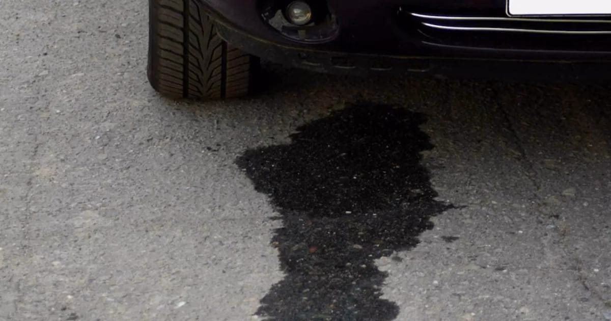 ¿Cuáles son las causas de la pérdida de líquido refrigerante en un coche?