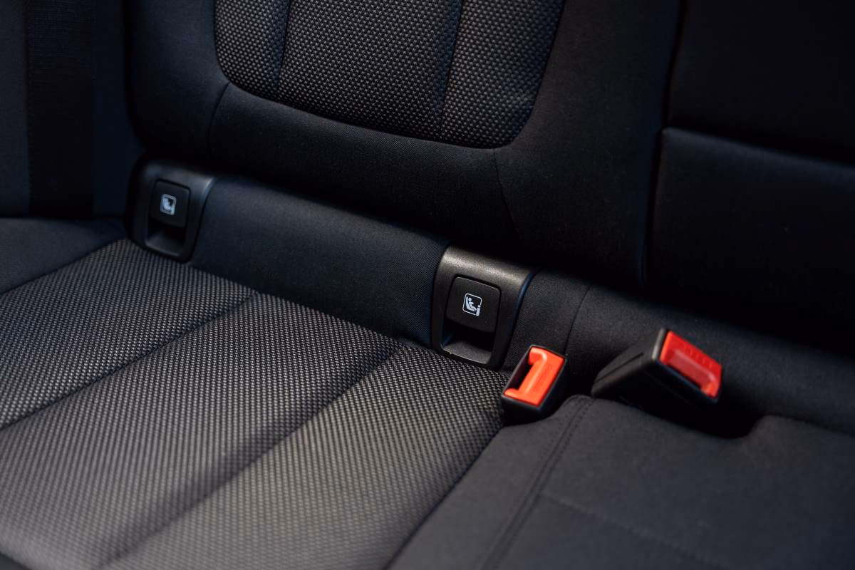 ¿Qué es el ISOFIX en un coche?