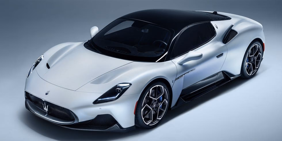 ¿Cuánto cuesta un superdeportivo?