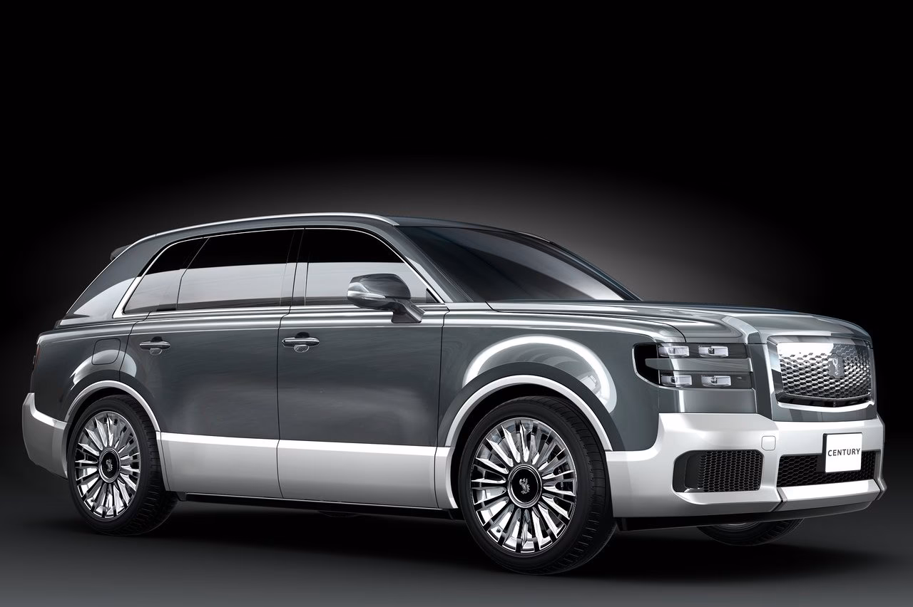 ¿Cuál es el precio del Toyota Century?