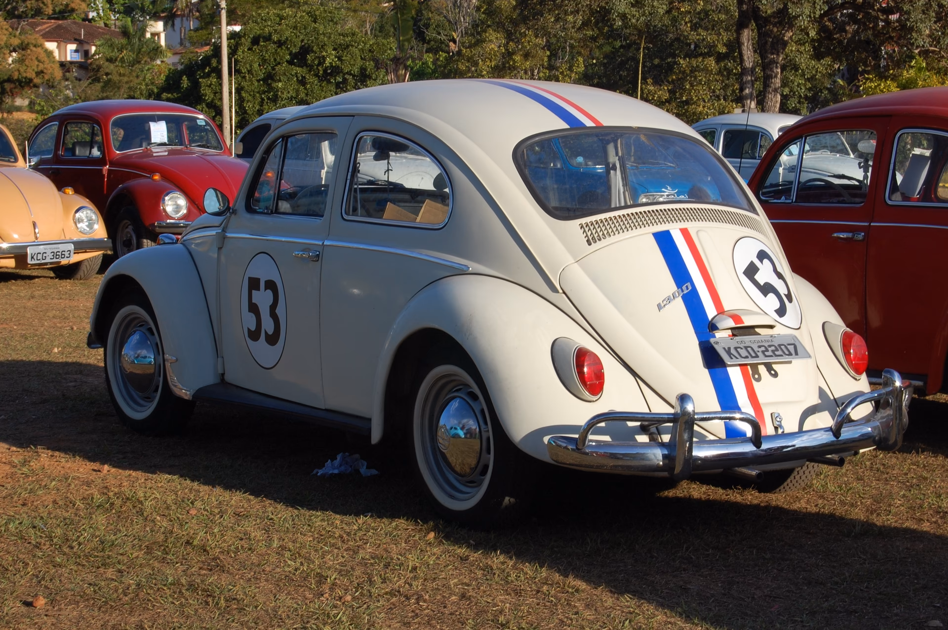 ¿Cómo se llama un coche de modelo antiguo?