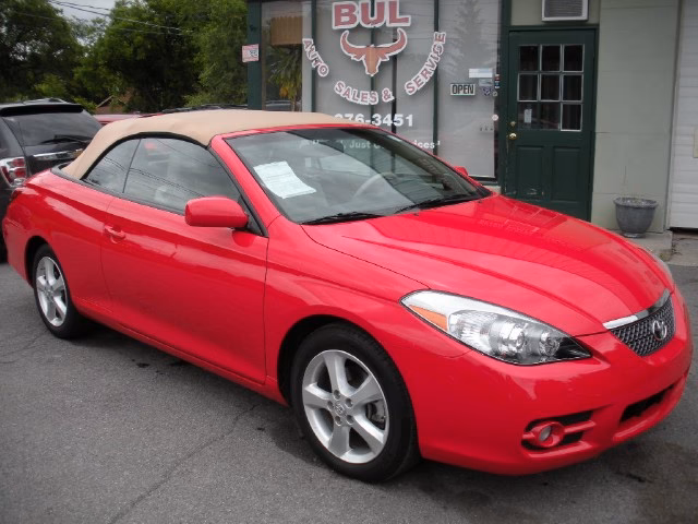 ¿Cuánto cuesta un Toyota Solara?