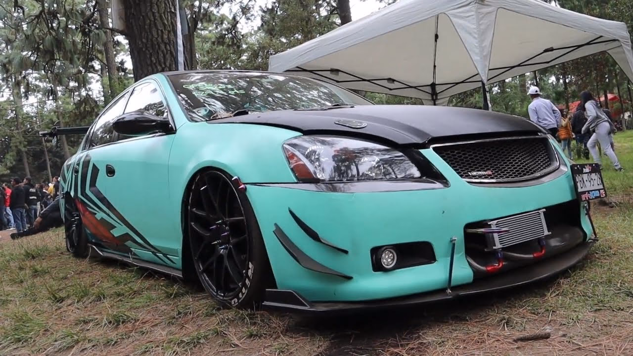 ¿Cuánto cuesta una puesta a punto para un Nissan Altima?