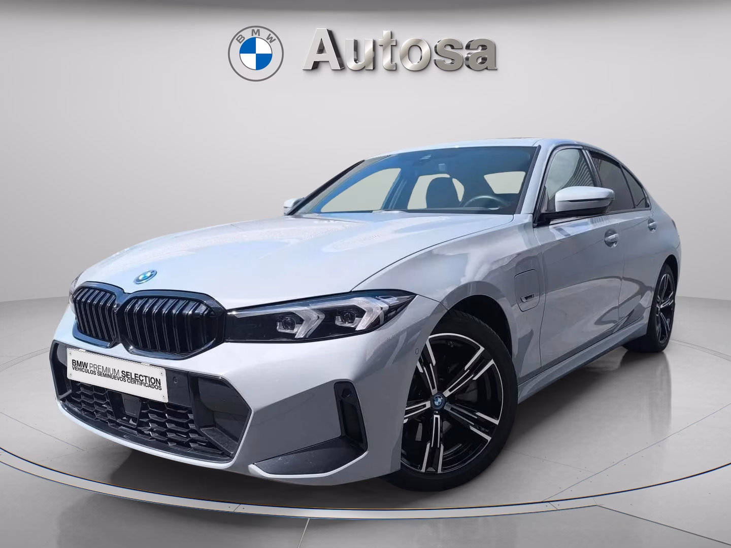 ¿Cuántas tiendas tiene Flexicar?