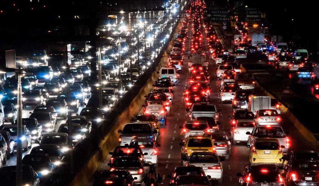 ¿Cuánto cuesta emplacar en CDMX 2025?