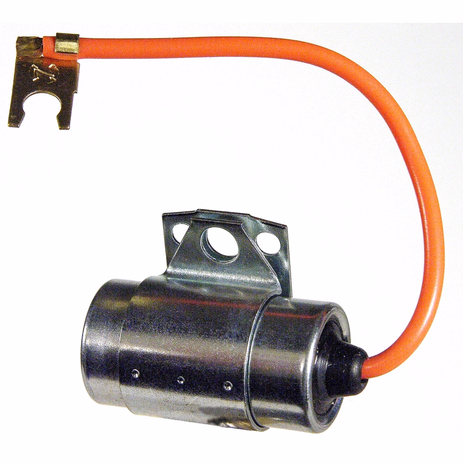 ¿Cómo funciona un motor con un capacitor de arranque?