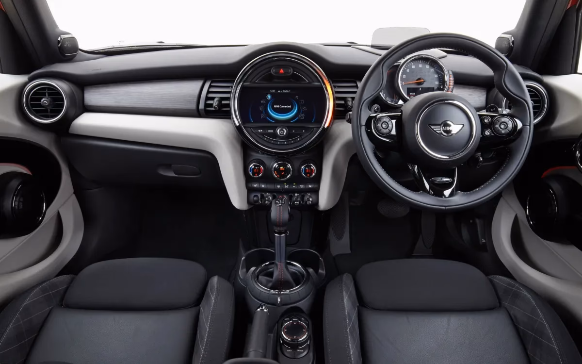 ¿Por qué lado se conduce en Noruega?