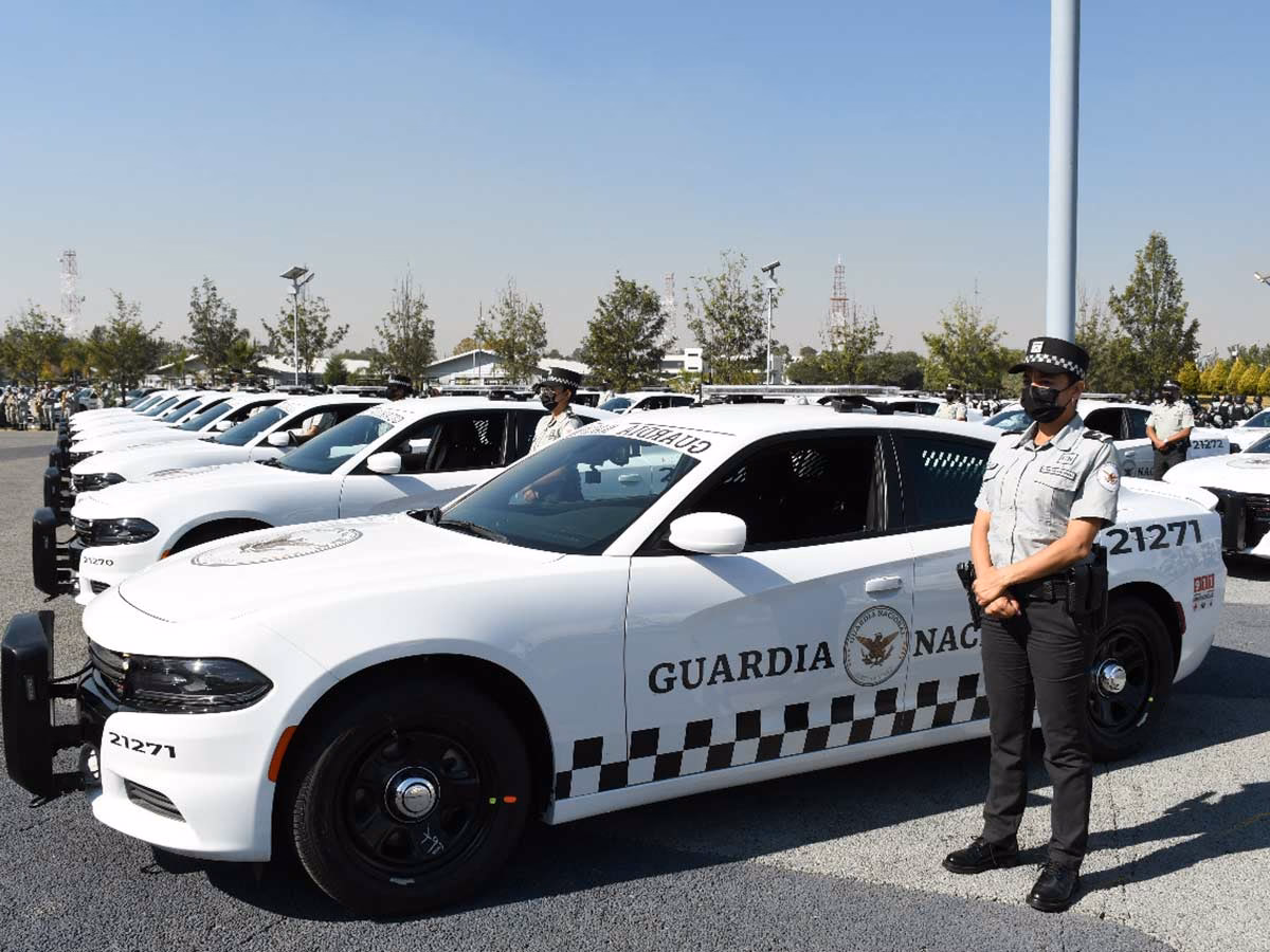 ¿Qué motor trae el Charger de la Guardia Nacional?