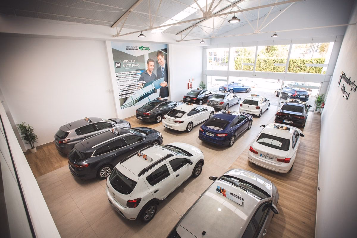 ¿Cómo se llama el coche alargado?