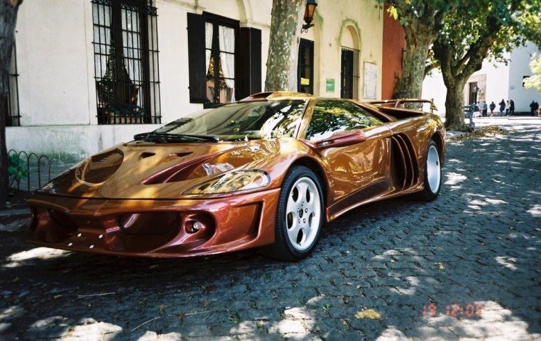 ¿Quién remato el Lamborghini en Uruguay?