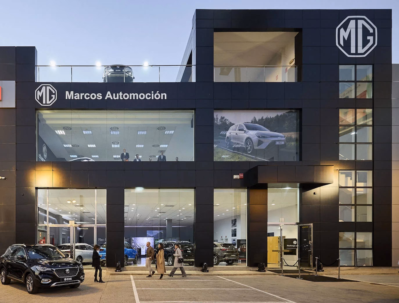 ¿Qué marcas de vehículos tiene el Grupo Marcos?