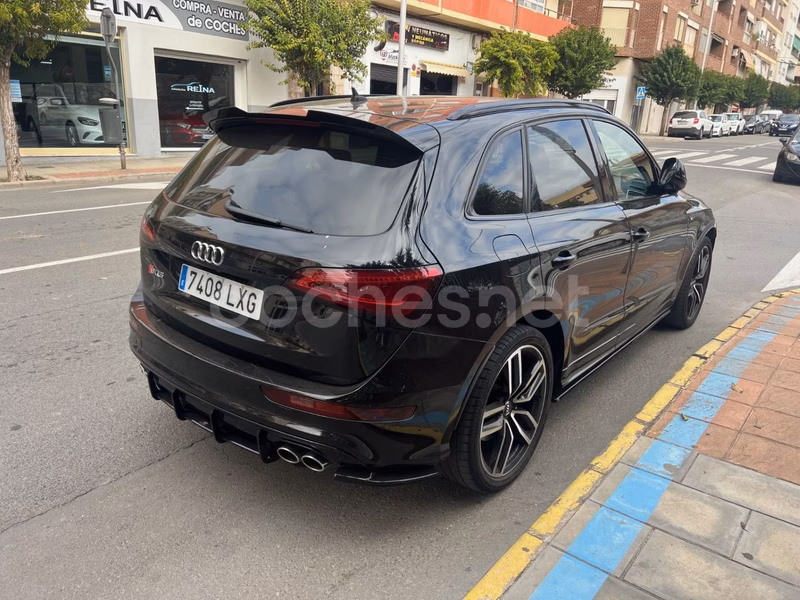 ¿Qué coche se llama Reina?