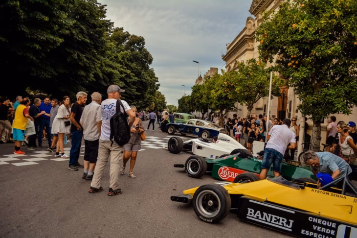 ¿Cuántos metros tiene el circuito de Balcarce?