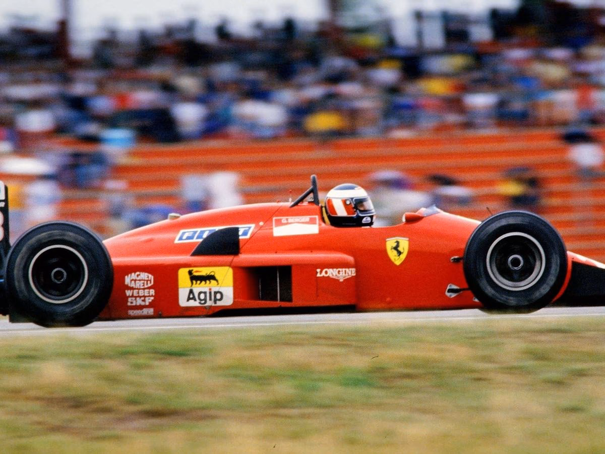 ¿Qué le pasó al auto de Ayrton?