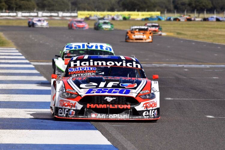 ¿Cuáles son los horarios del TC en Toay?