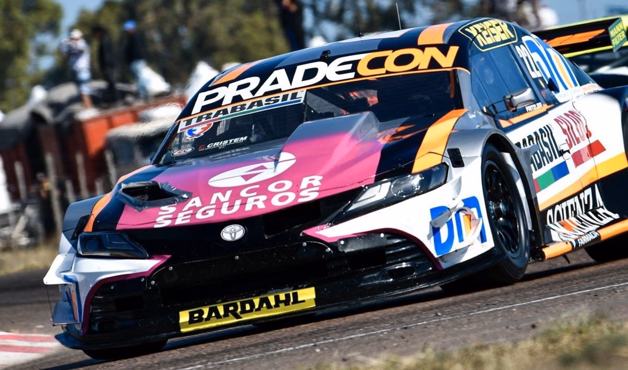 ¿Cuándo es el día del piloto de autos en Argentina?