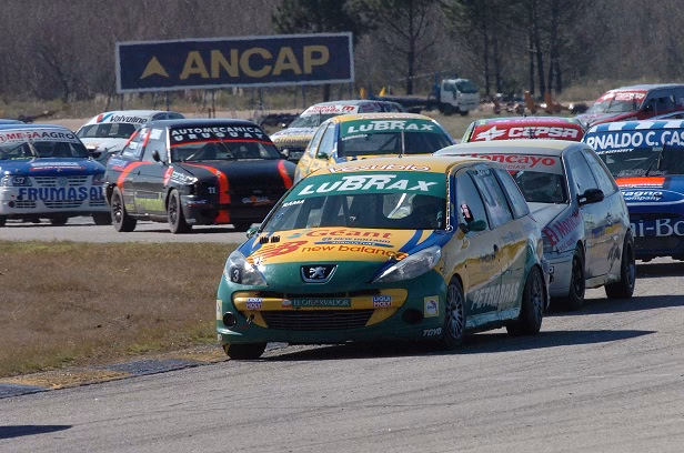 ¿Cual es la carrera principal en Uruguay?